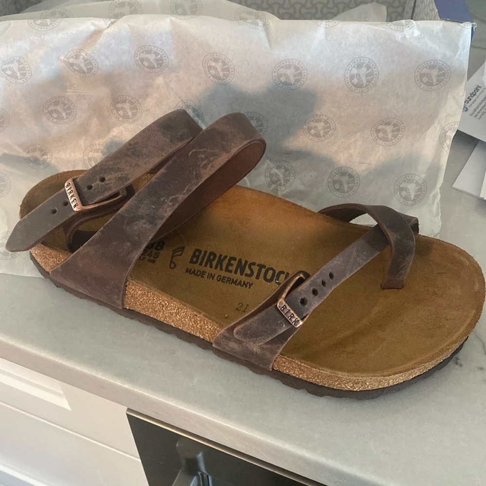 Birkenstock Yara NWT leather sandal